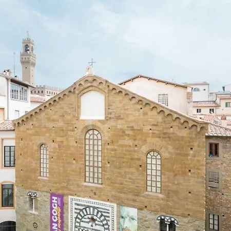 Ponte Vecchio Luxury Flat-2